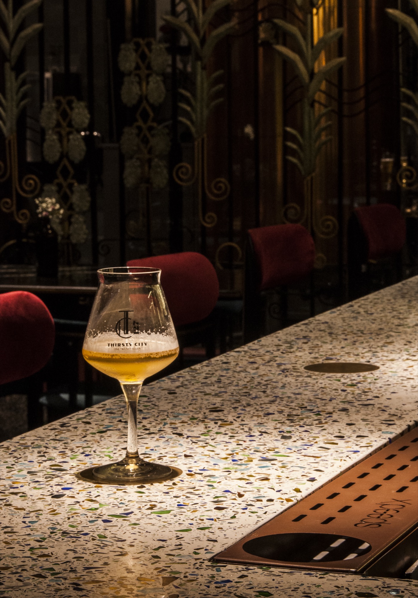 Thirsty City 127, Mumbai — Hospitality by Studio Pomegranate