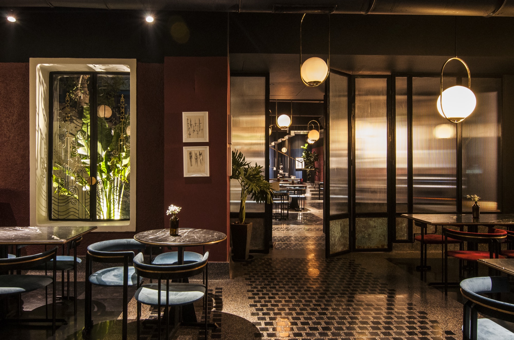 Thirsty City 127, Mumbai — Hospitality by Studio Pomegranate