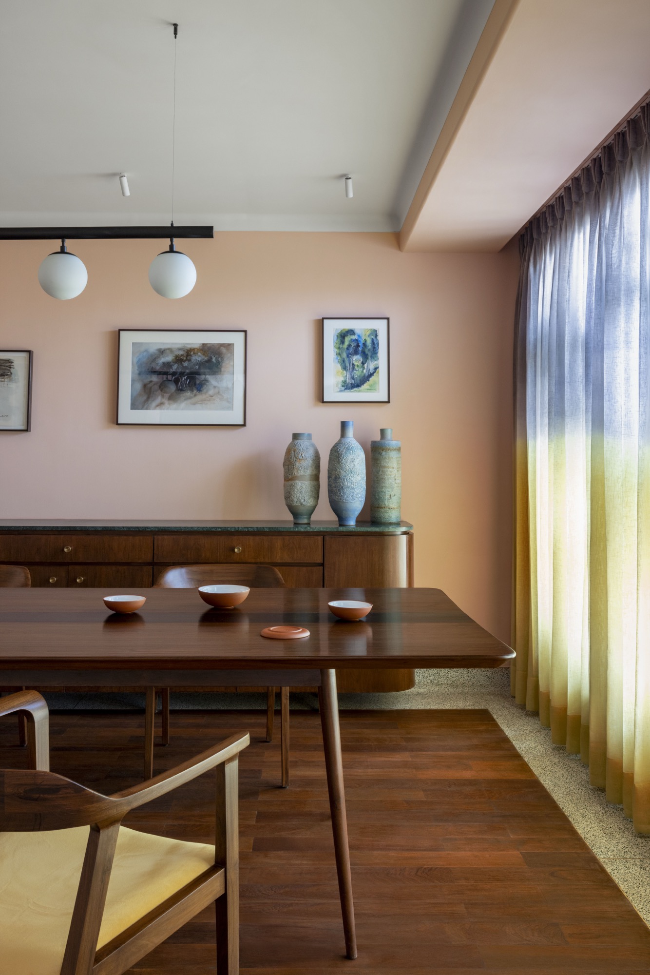 Colour Theory, New DElhi — Residential by Studio Pomegranate