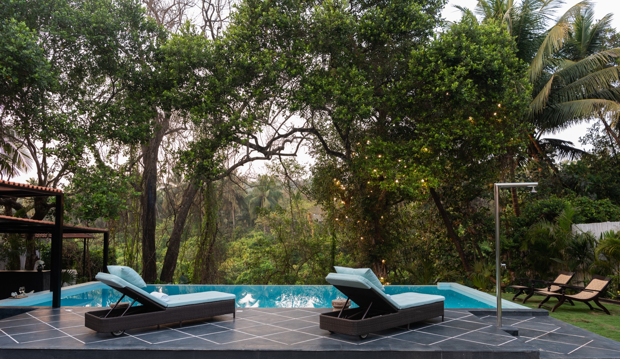 Fairview estate, Goa — Residential by Studio Pomegranate