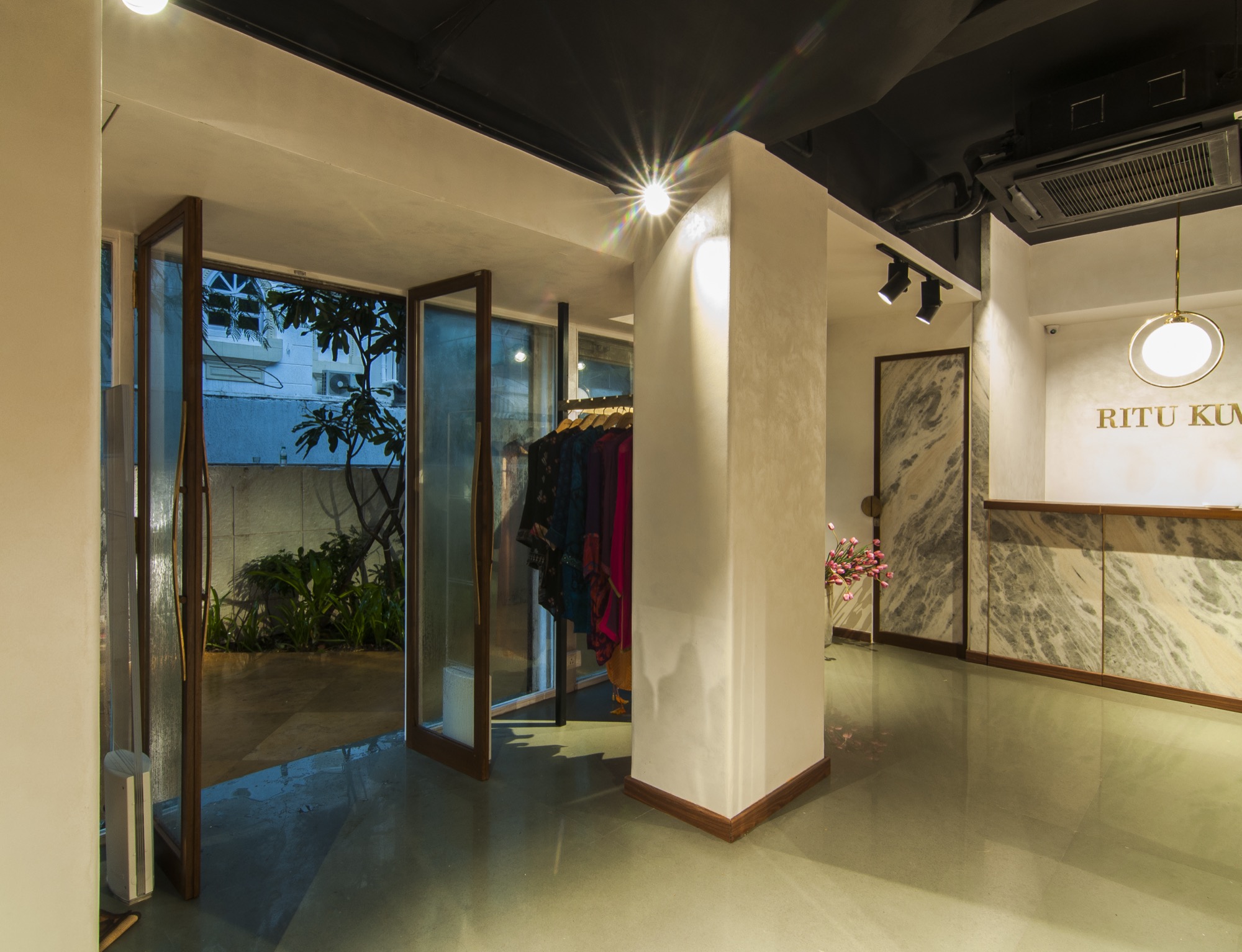 Ritu Kumar Store, Juhu — Retail by Studio Pomegranate