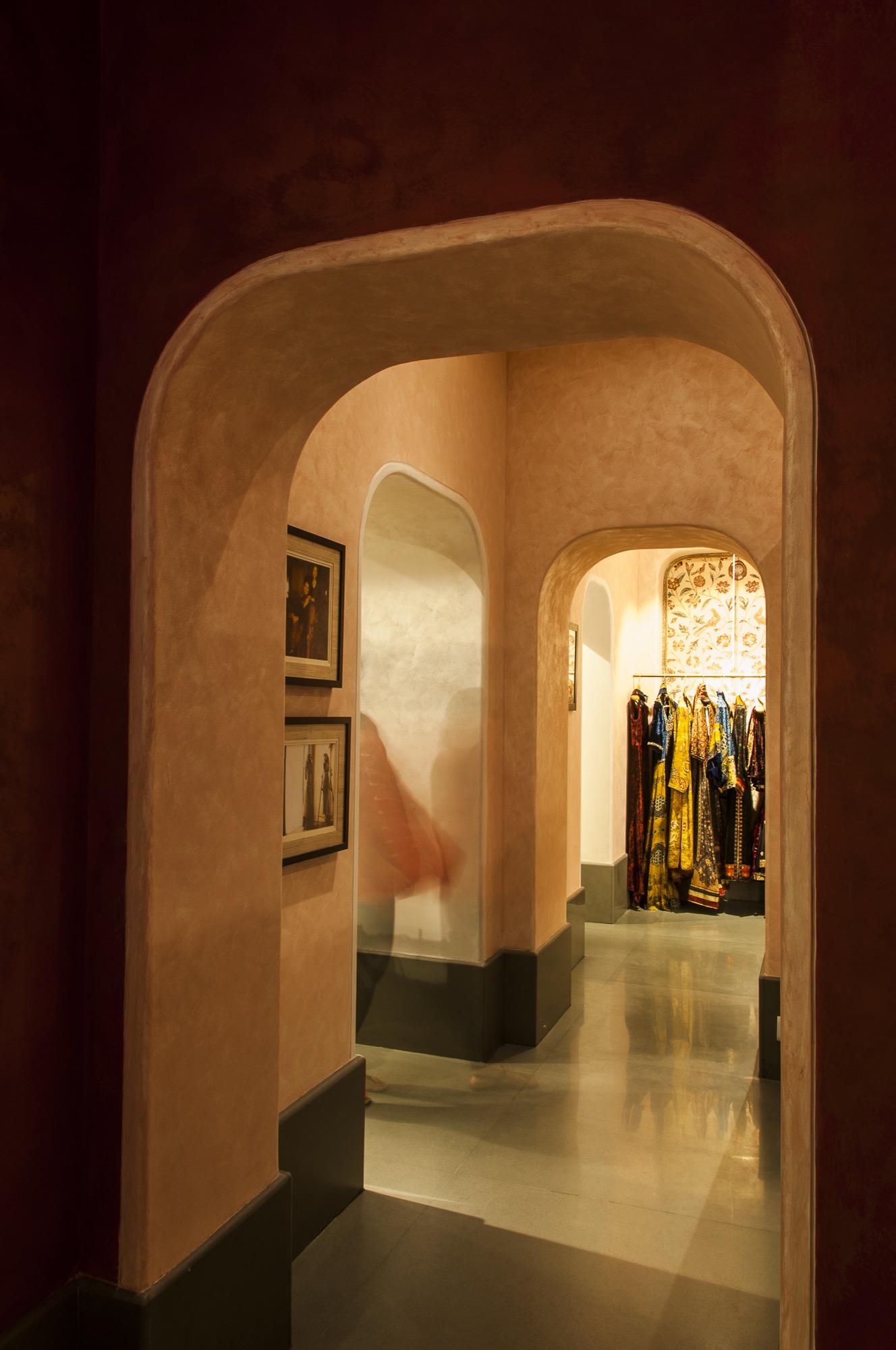 Ritu Kumar Store, Kemps corner — Retail · Restoration + Retrofitting by Studio Pomegranate