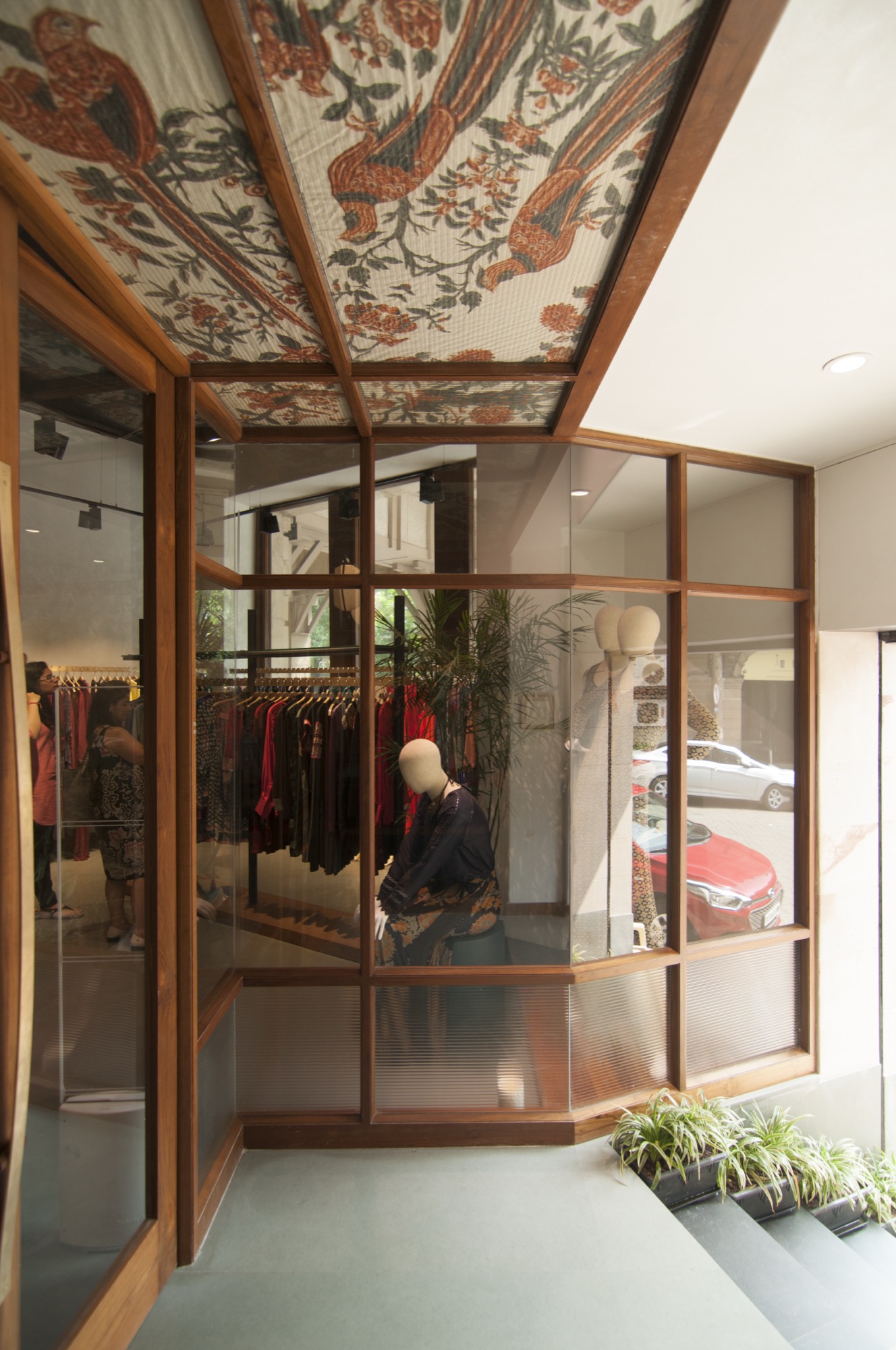 Ritu Kumar's Flagship store, Kala Ghoda — Retail · Restoration + Retrofitting by Studio Pomegranate