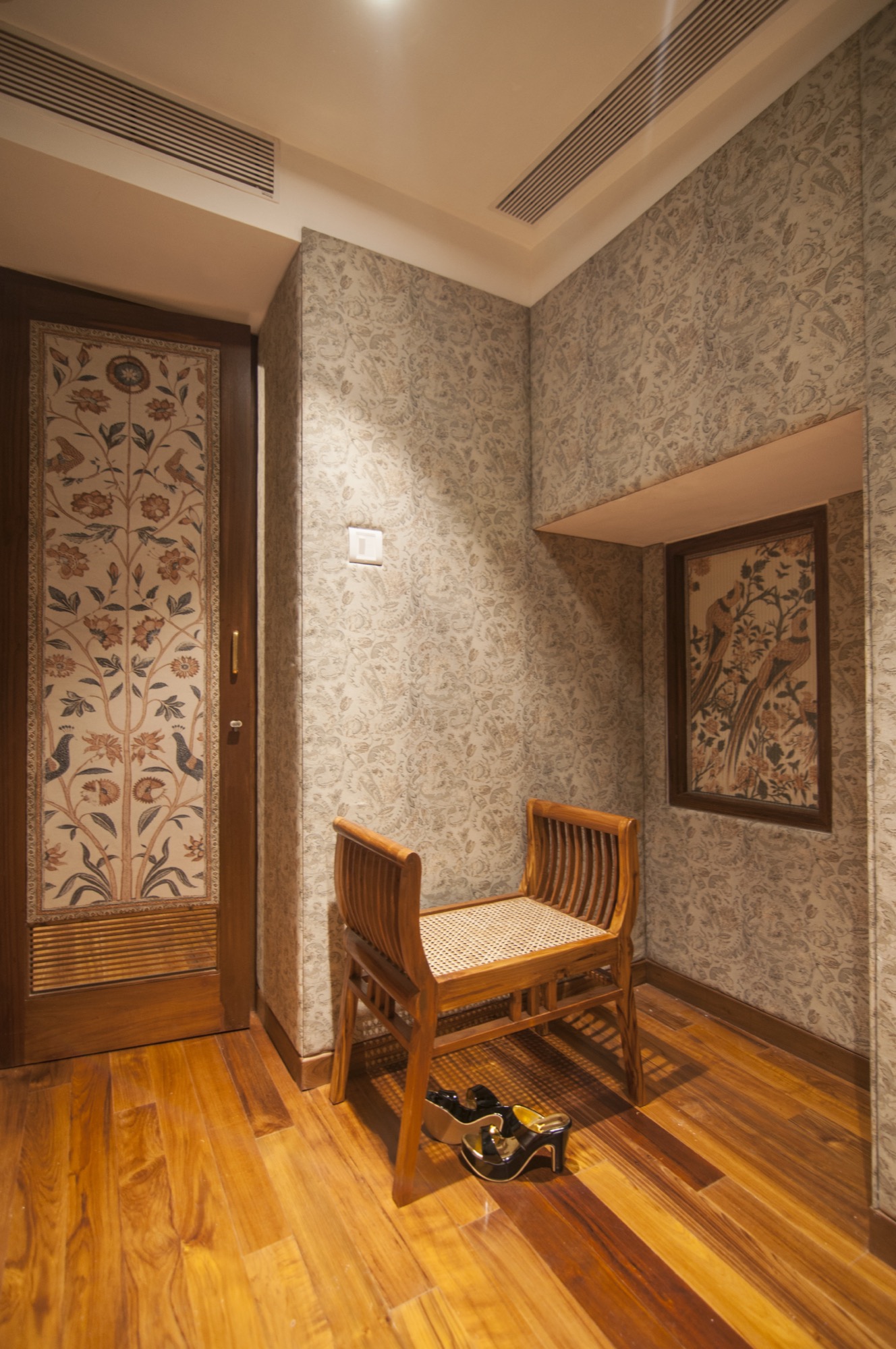 Ritu Kumar's Flagship store, Kala Ghoda — Retail · Restoration + Retrofitting by Studio Pomegranate